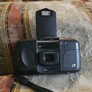 Kodak Advantix 3200 AF Camera with Ektanar Lens